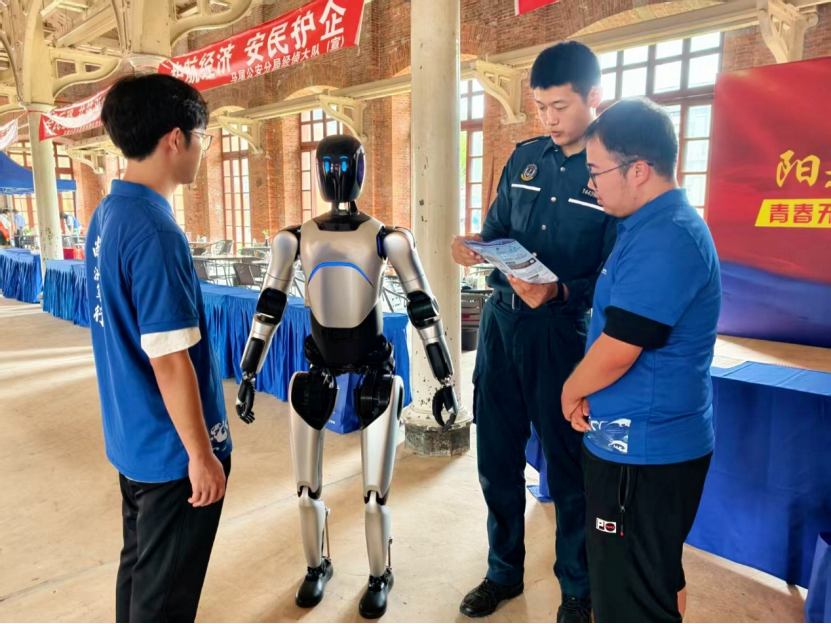 筑牢海上禁毒防线 守护万家碧海平安 筑牢海上禁毒防线 守护万家碧海平安